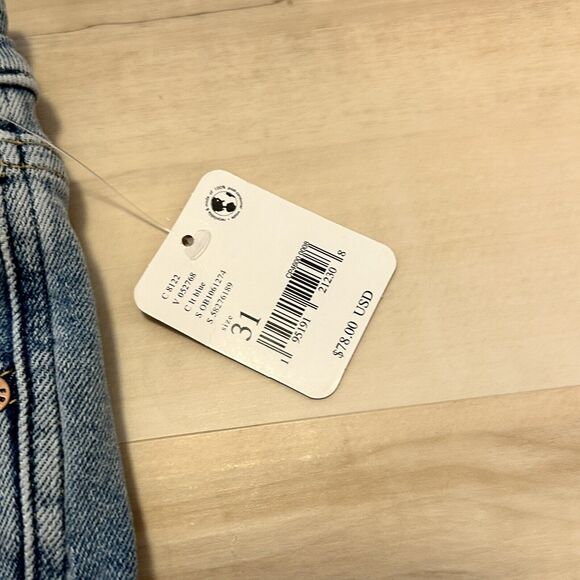 WE THE FREE Free People 31 Jeans Light Wash High Rise Button Fly Raw Hem New - Picture 7 of 14